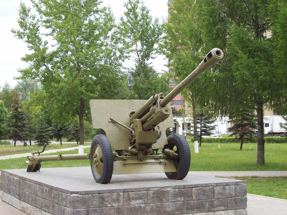 76 mm divisional gun M1942 (ZiS-3)