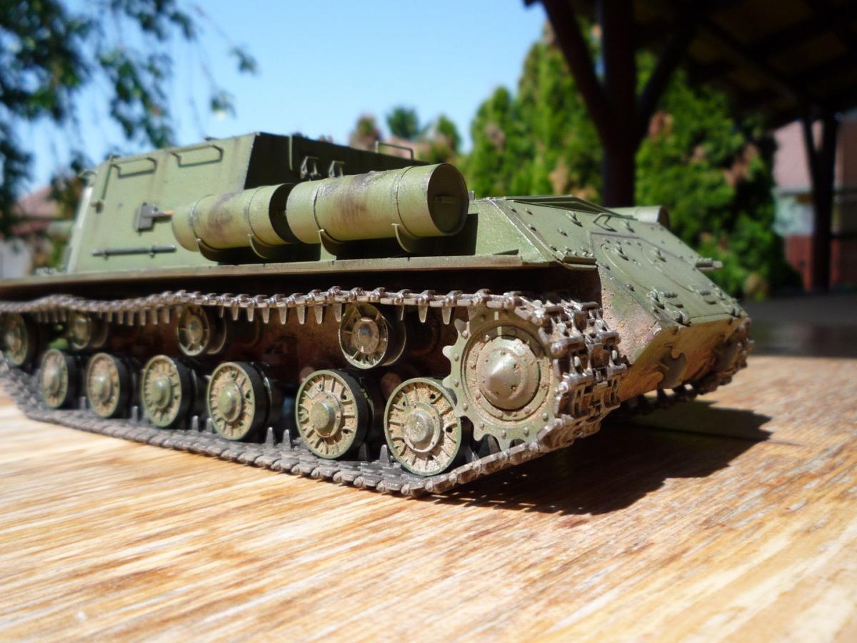 ISU-152