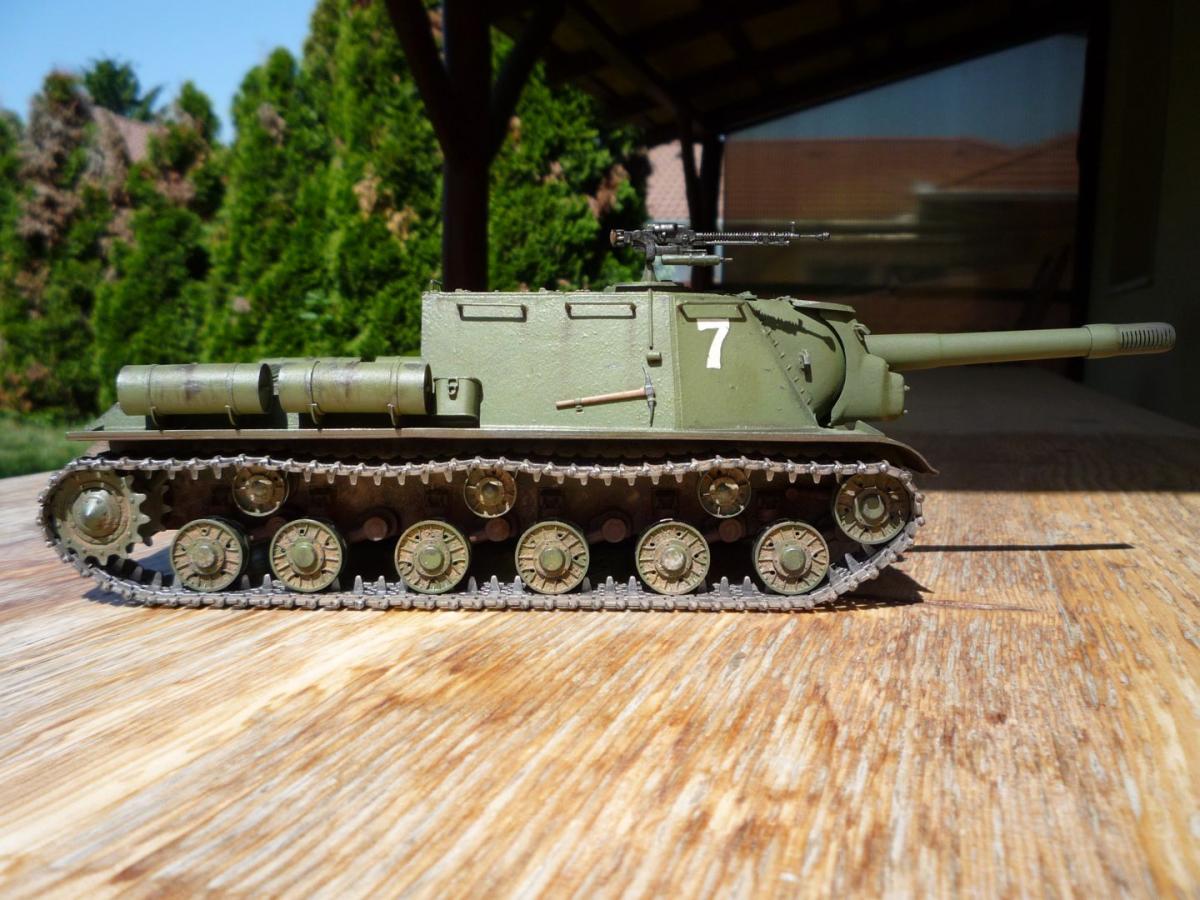 ISU-152