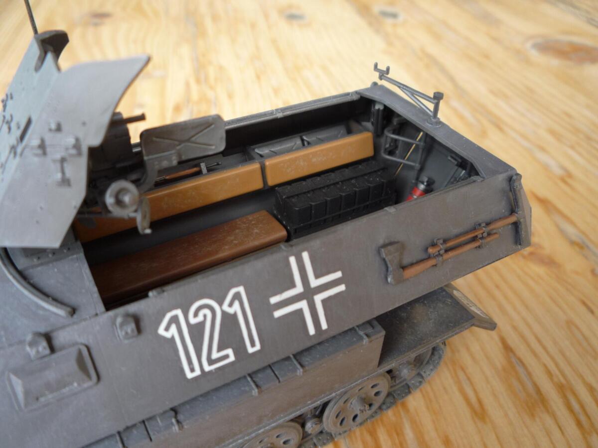 Hanomag Sd.Kfz. 251/10 Ausf. B