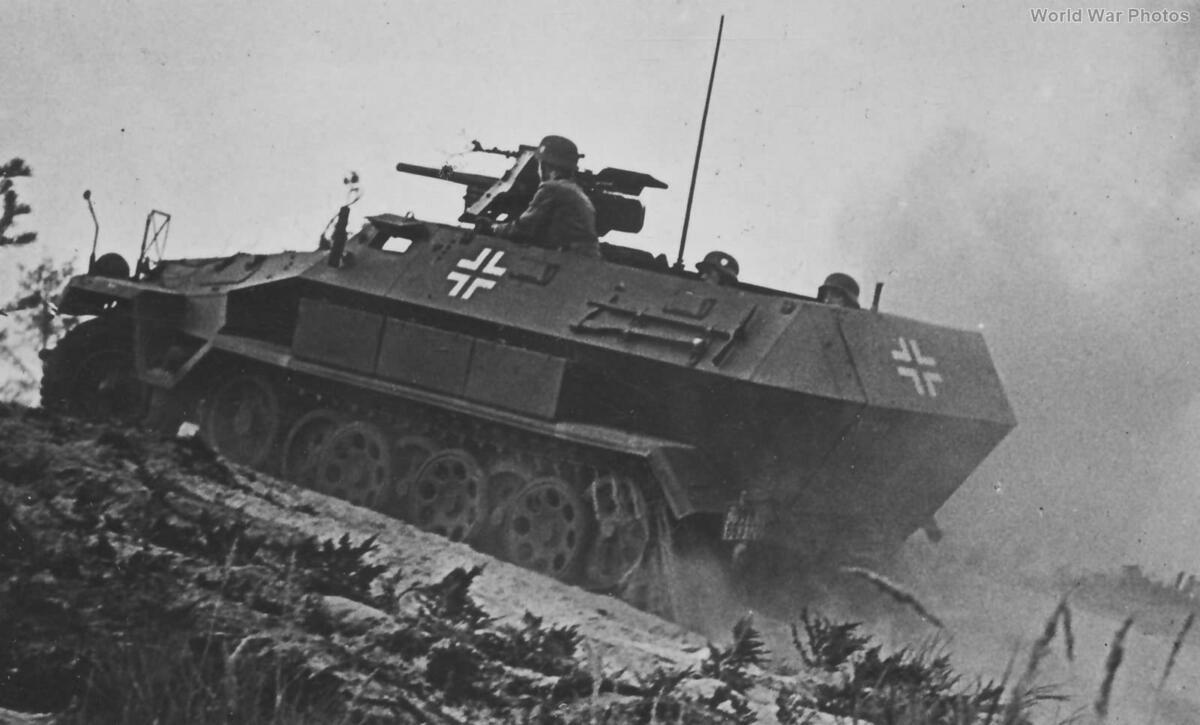 SdKfz 251/10 Ausf A