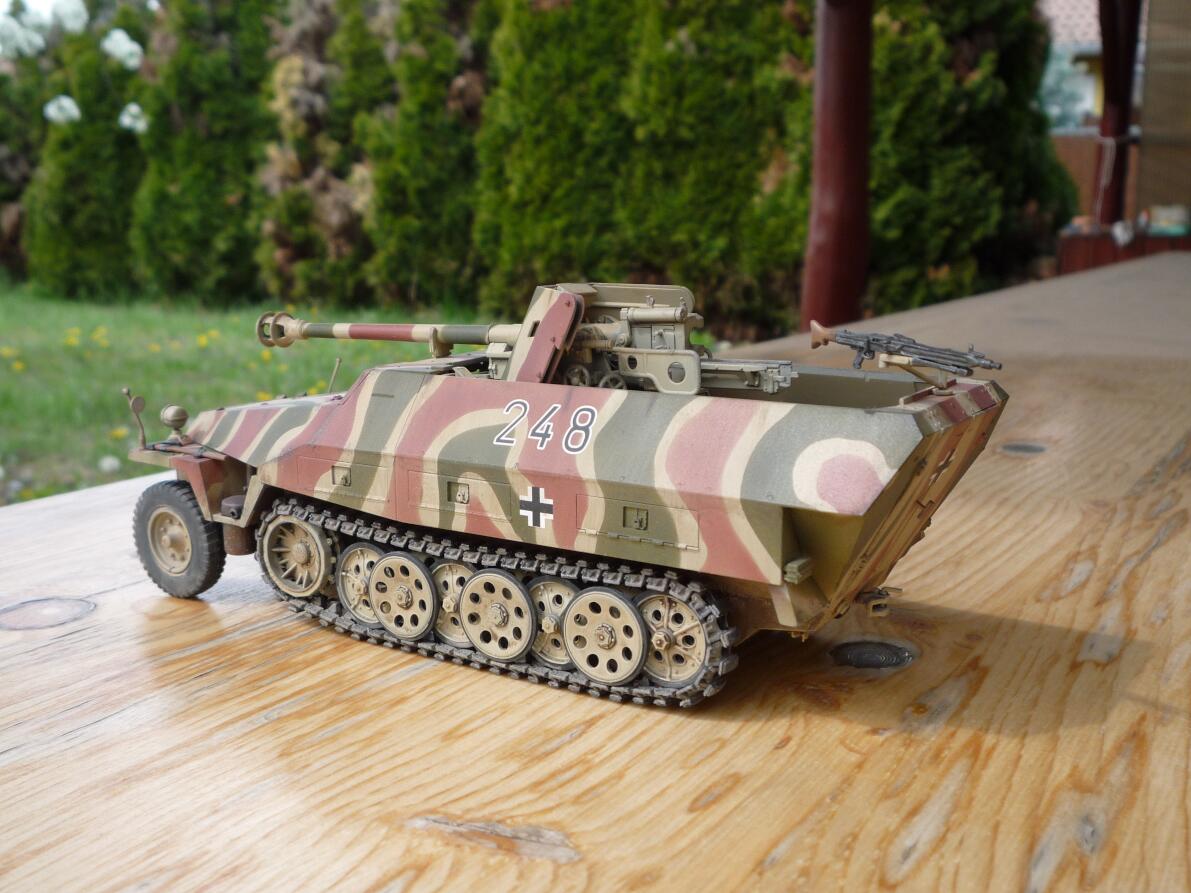 Sk. Kfz 251/22 Aufs. D