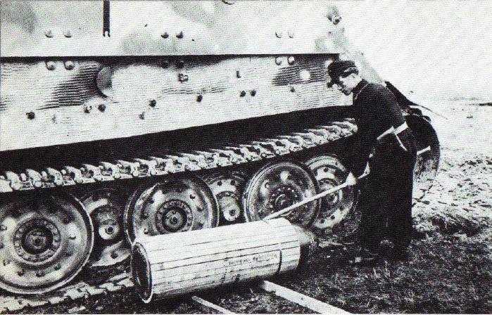 Sturmtiger rakéta lövedék (Raketensprenggranate)